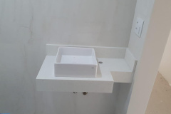 Quartzo-Stone-Sky-White-